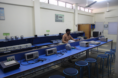 Electrical Lab Islamabad Campus